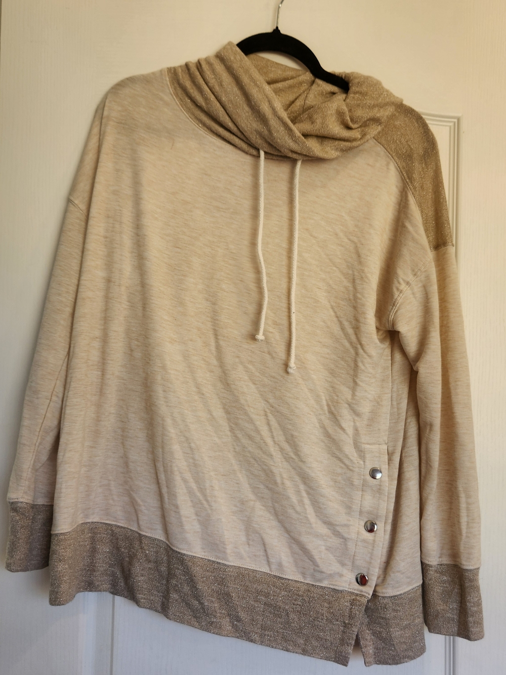 Cato Active Cream & Tan Cowl Neck Pullover Hoodie M Euc